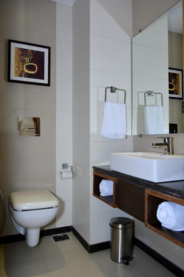 Hotel Orion Premiere Panaji Buitenkant foto
